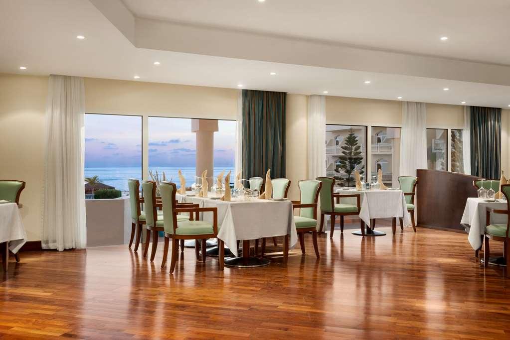 Hotel Wyndham Garden Mirbat Salalah